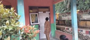 Kabid SD Cek 4 Sekolah di Sungai Manau, Beberapa Ruang dan Bangku Tidak Memadai
